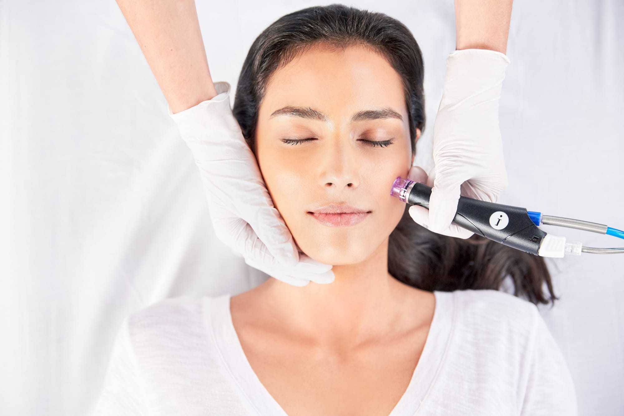 Signature HydraFacial