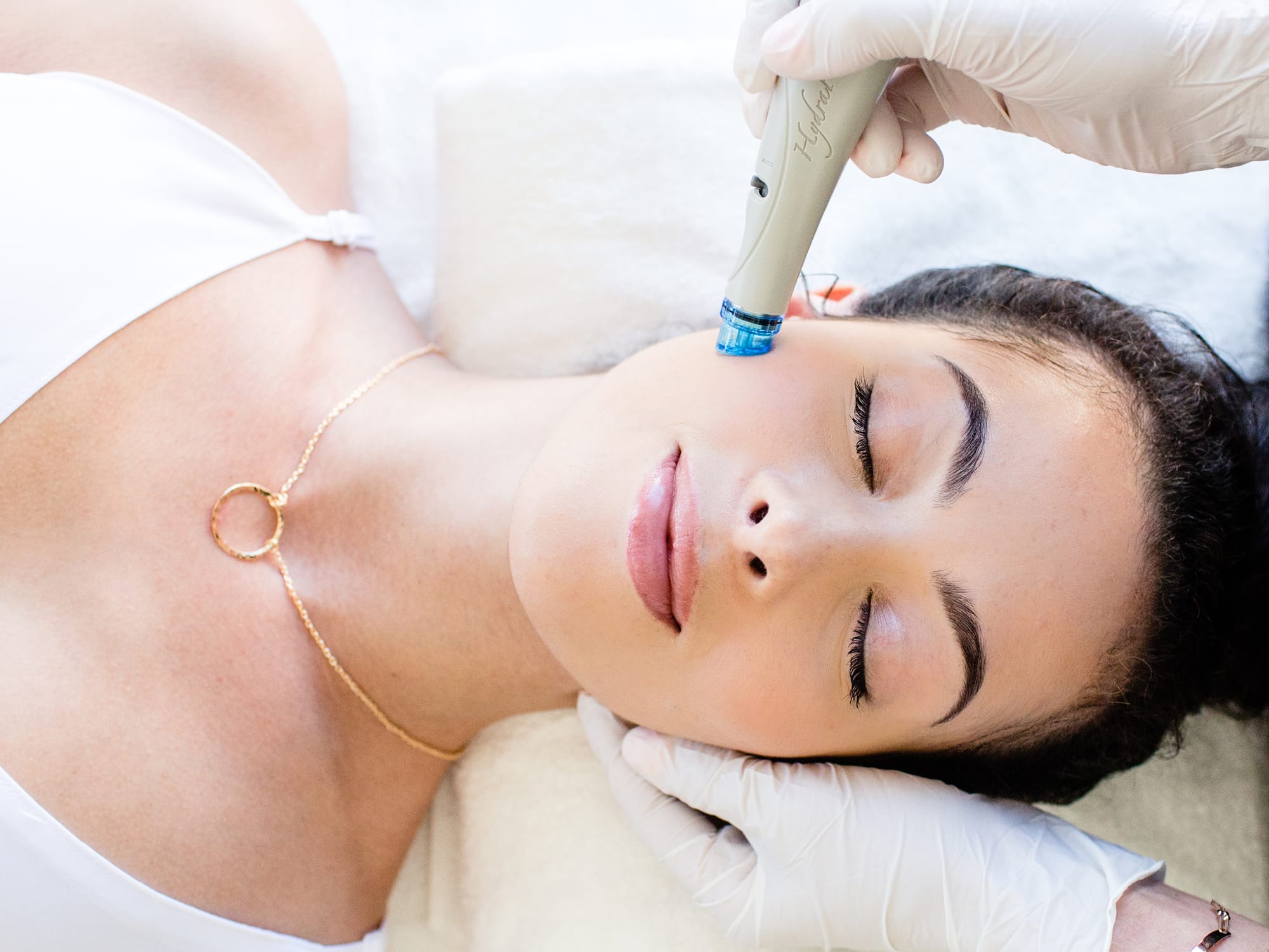Deluxe HydraFacial